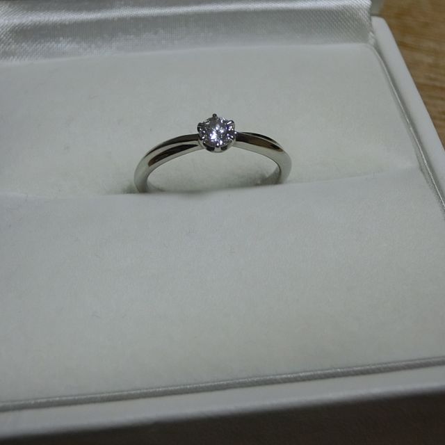 【ASTRALISの口コミ】 何件も探してみてきた中でありきたりのブランドには惹かれるものがなかっ…