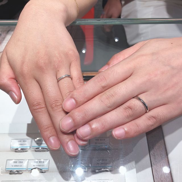 【銀座ダイヤモンドシライシの口コミ】 もともと指輪をつける習慣がないので、普段でも使い勝手がよく、着け心地…