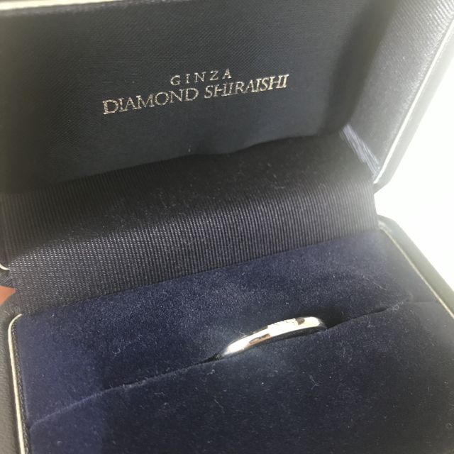 【銀座ダイヤモンドシライシの口コミ】 店員さんがいくつも出してくださり、たくさんすすめてくださいました。優…