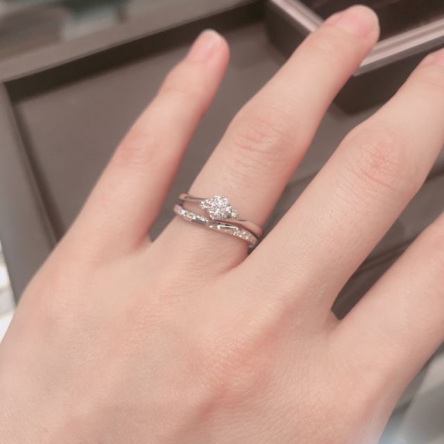 【アイプリモ(I-PRIMO)の口コミ】 同じデザインのものでも、指輪の素材はプラチナ、イエローゴールド、ピン…