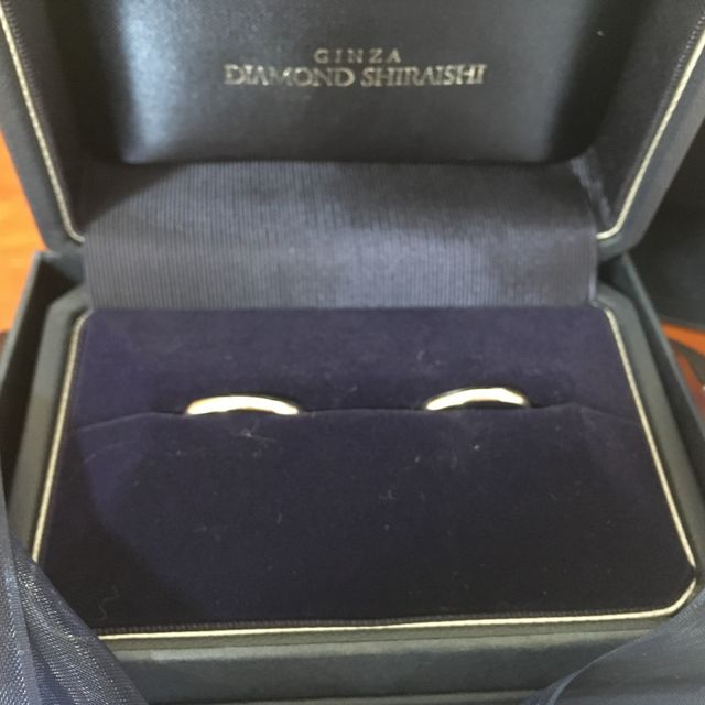 【銀座ダイヤモンドシライシの口コミ】 価格帯と店舗でのサービスの良さで決定しました。他にも数店舗見てみたの…