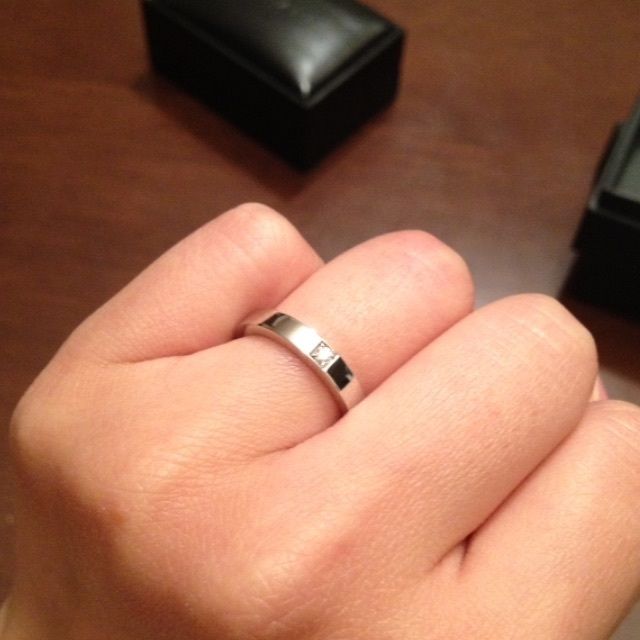 【ブルガリ(BVLGARI)の口コミ】 最終的にティファニーとブルガリで迷いましたが、ブルガリの方が落ち着い…