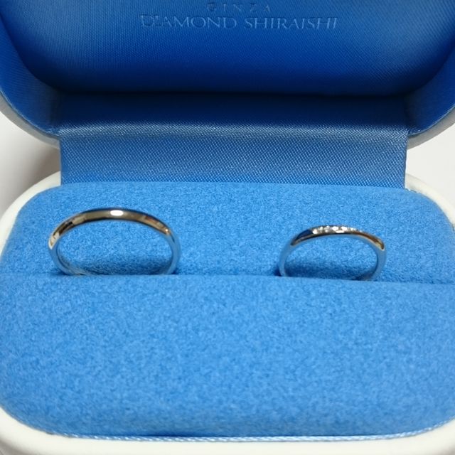 【銀座ダイヤモンドシライシの口コミ】 店舗にて、たくさん試させてもらいました。大変迷いましたが、実際に着け…