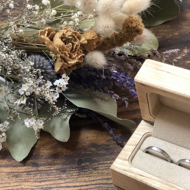 【uchimari(ウチマリ)の口コミ】 ふたりだけのオリジナルの指輪を作成したいな〜と思った事がきっかけでし…