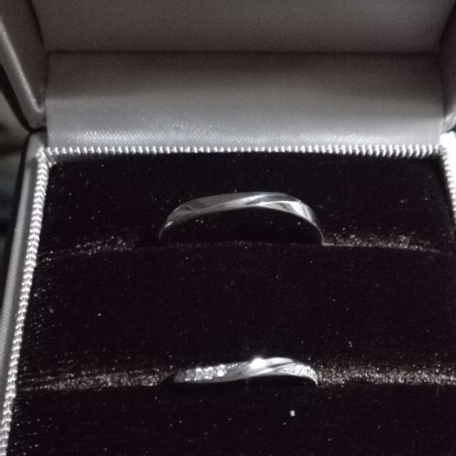 【アイプリモ(I-PRIMO)の口コミ】 二人がそれぞれ互いに気に入ったデザインの指輪が、たまたま対（ペア）の…