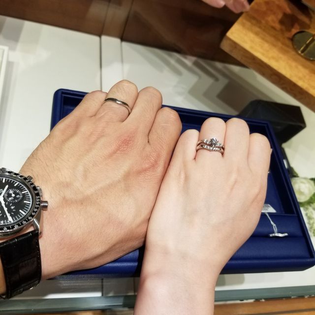 【銀座ダイヤモンドシライシの口コミ】 彼女が気に入った事が決め手となりました。手が綺麗にみえ、日本人向けだ…