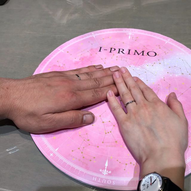【アイプリモ(I-PRIMO)の口コミ】 二人ともシンプルなものを探していて、尚且つ指が短いので細めのリングが…