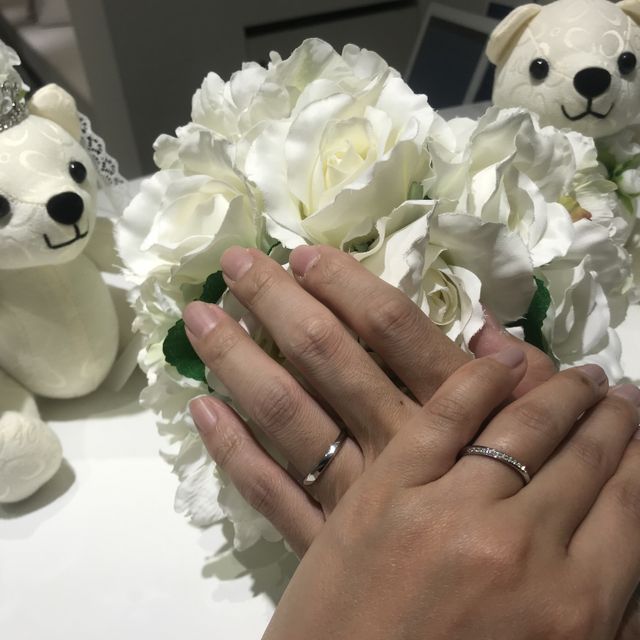 【4℃ BRIDAL(ヨンドシーブライダル)の口コミ】 指輪のデザインはもちろんですが、何より付け心地が本当に良かったです。…