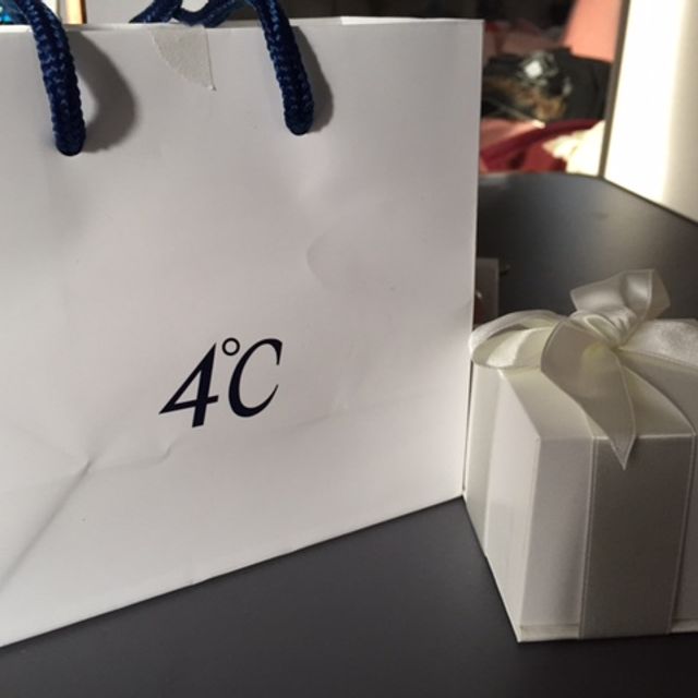 【4℃ BRIDAL(ヨンドシーブライダル)の口コミ】 たくさんのブライダルリングを試着しましたが、?いつもつけていたいこと?T…