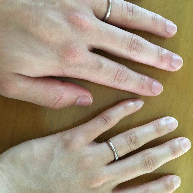 【銀座ダイヤモンドシライシの口コミ】 デザインは本当にたくさんあり、どれをみても迷ってしまうくらい。でも、…