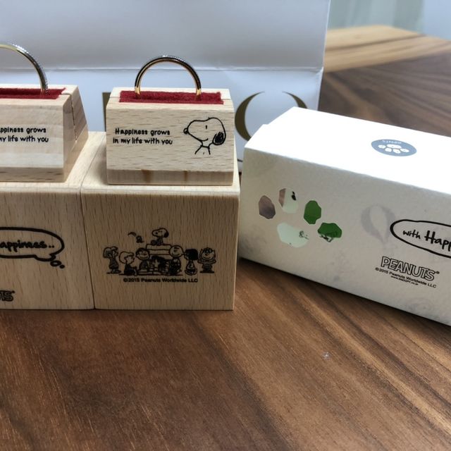 【with Happiness..の口コミ】 デザインはピーナッツコラボの中で少しゴツめなデザインを選びました。
他…