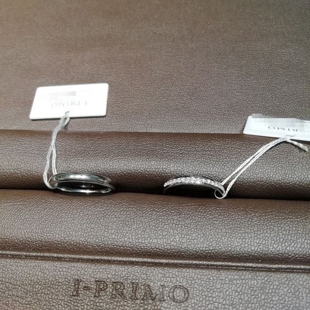 【アイプリモ(I-PRIMO)の口コミ】 私はプラチナのハーフエタニティリングで、チャネルセッティングの物がほ…