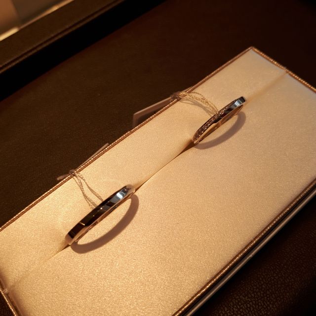 【アイプリモ(I-PRIMO)の口コミ】 シンプルで飽きのこないデザインを探していて、自分の理想とぴったりの物…