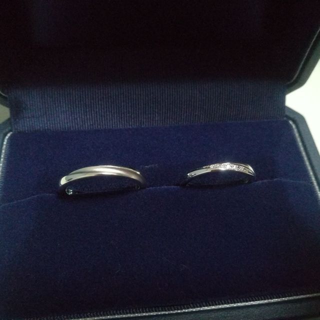 【銀座ダイヤモンドシライシの口コミ】 ふたりとも普段指輪をしないので、何のイメージも持たずに伺いましたが、…