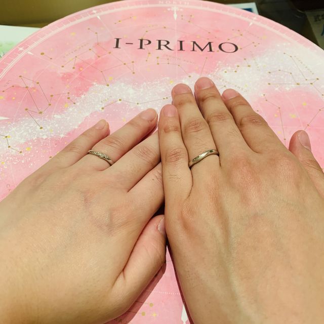 【アイプリモ(I-PRIMO)の口コミ】 男性用：一部にマット加工が入っていてカッコいい。
女性用：シンプルだけ…
