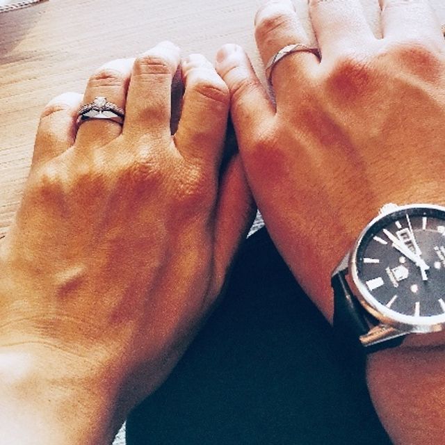 【ブシュロン(BOUCHERON)の口コミ】 婚約指輪も同じくブシュロンで購入したことから、こちらと重ね付けのでき…