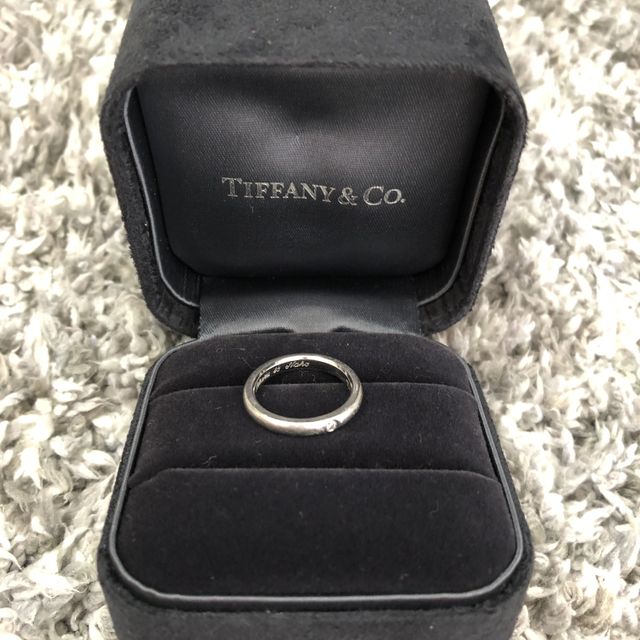 【ティファニー(Tiffany & Co.)の口コミ】 私は、10代の頃から結婚指輪は絶対にティファニーと決めていて、何十年経…