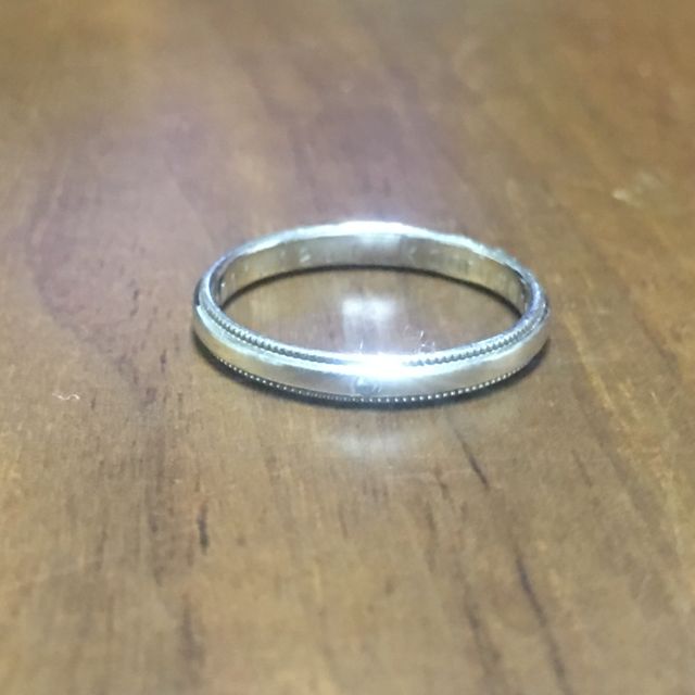 【vielle bijou SOPHIA(ヴィエールビジュソフィア)の口コミ】 職人がひとつひとつ丁寧にミル打ちをされているということを聞き、気持ち…