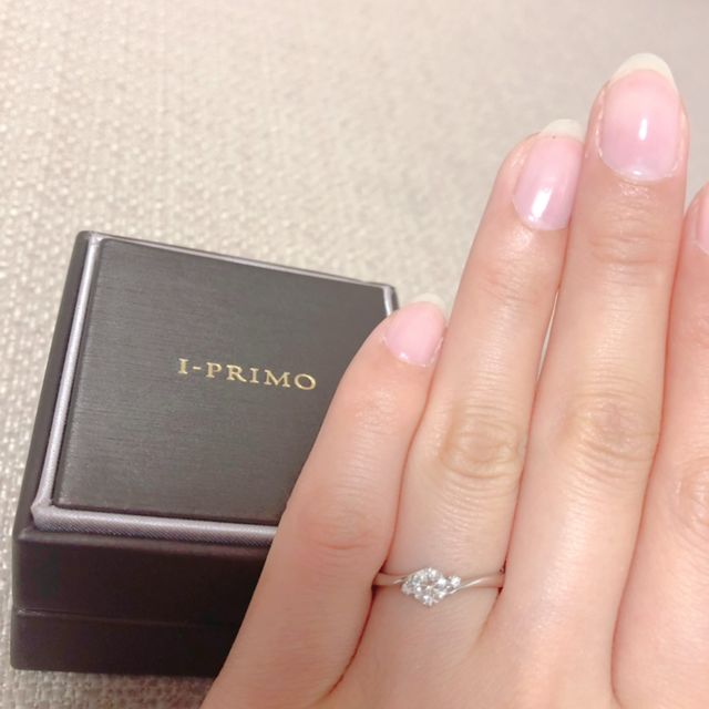 【アイプリモ(I-PRIMO)の口コミ】 彼と来店。
試着して自然にキレイに見えるデザインに決めました！
指が綺…