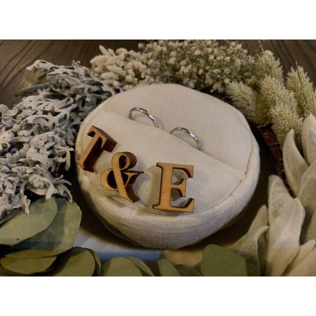 【renri(レンリ)の口コミ】 もともとシンプルなデザインが好きで、既製品ではなく、自分達の手で世界…