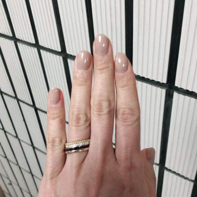 【ブシュロン(BOUCHERON)の口コミ】 背も高く手足も華奢ではない私の指にしっくり来ました。ゴールドもシルバ…