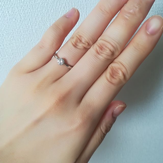 【ヴァンドーム青山(VENDOME AOYAMA)の口コミ】 ダイヤモンドがフラワーカットになっており、他のブランドにはない「お花…