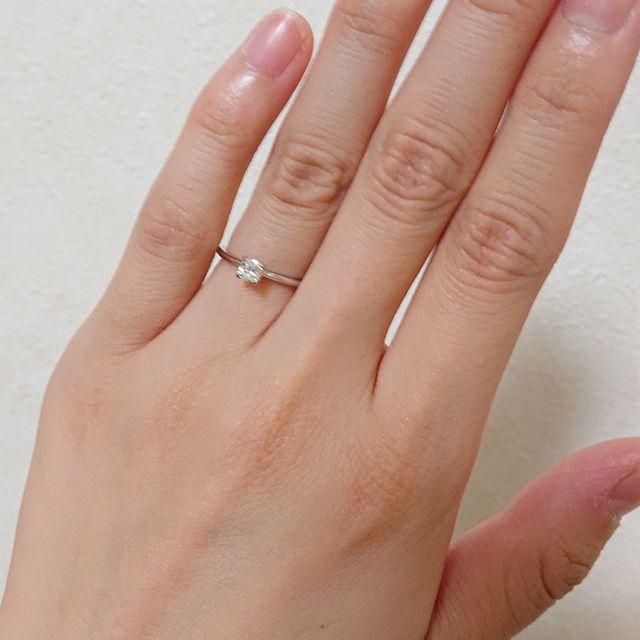 【ティファニー(Tiffany & Co.)の口コミ】 彼が選んでくれました。
シンプルで飽きがこないデザインでとても気に入っ…