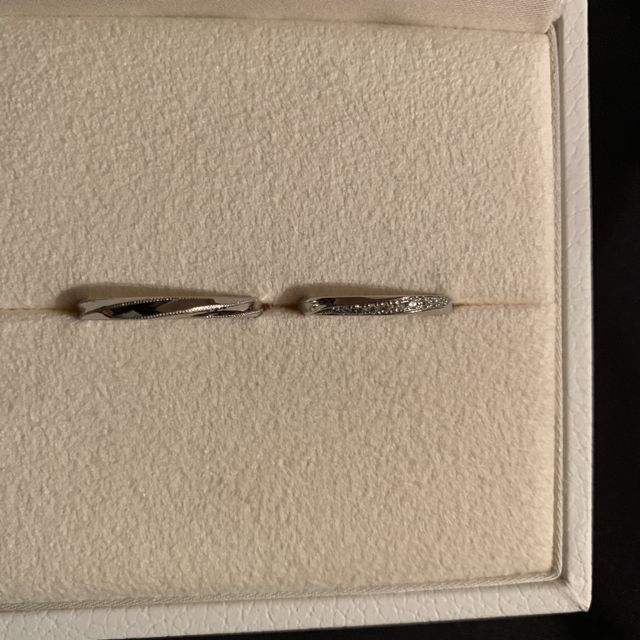 【I's stone(アイズストーン)の口コミ】 値段的には安くはないが作りがしっかりしていて一生使えると感じた。
リン…