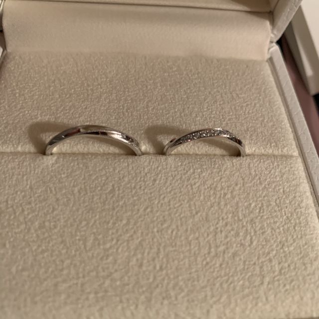 【I's stone(アイズストーン)の口コミ】 値段的には安くはないが作りがしっかりしていて一生使えると感じた。
リン…