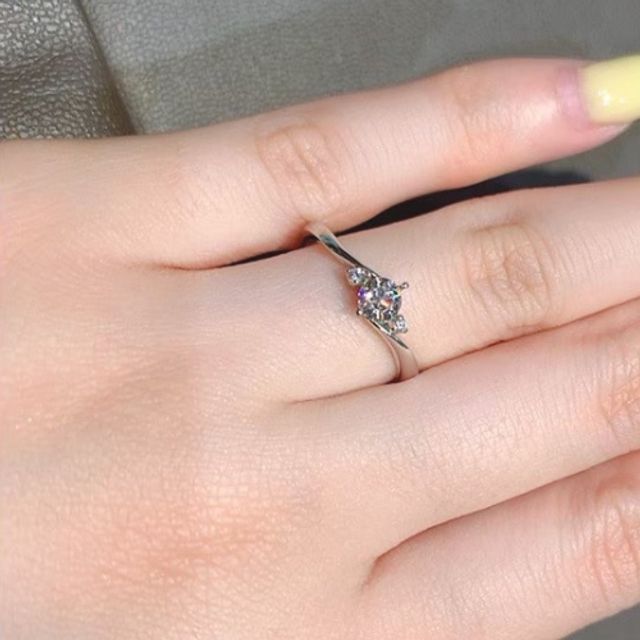 【アイプリモ(I-PRIMO)の口コミ】 ネットで見ていてそのシンプルでシャープなフォルムが気になっていました…