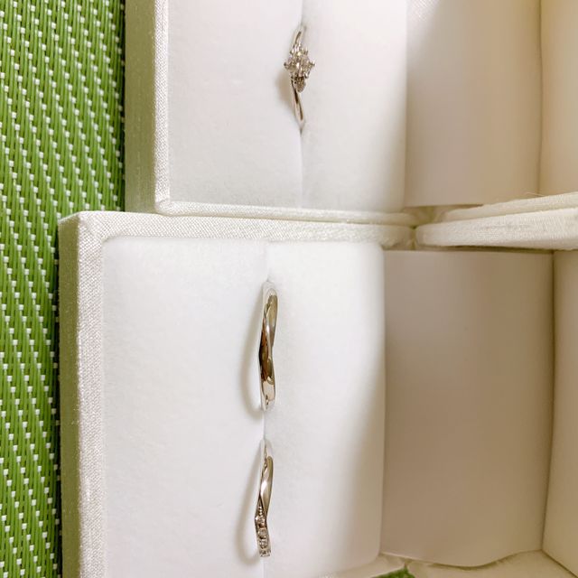 【1122 iifuufu bridal(いい夫婦ブライダル)の口コミ】 何箇所も店舗を回ってセットリングを検討していましたが、デザイン、素材…