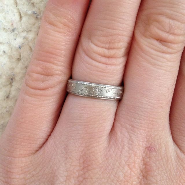 【ケイウノ ブライダル(K.UNO BRIDAL)の口コミ】 オーダーできると知り、すぐにケイウノへいきました。自分達が希望するデ…