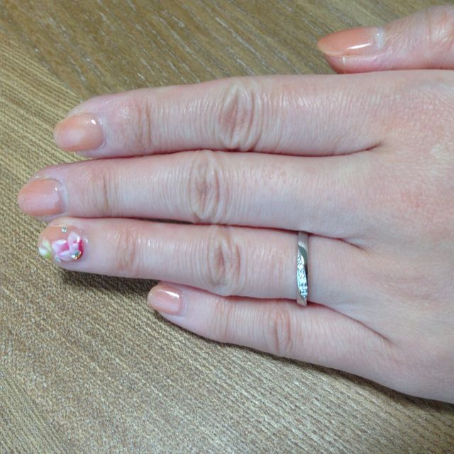 【Douxmiere bijou SOPHIA(ドゥミエール ビジュソフィア)の口コミ】 プロポーズのときに彼から貰った婚約指輪と同じブランドのものだったから…