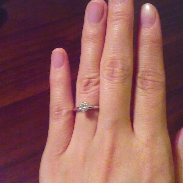 【ティファニー(Tiffany & Co.)の口コミ】 憧れのティファニーのエンゲージメントリング。セットされたダイアモンド…