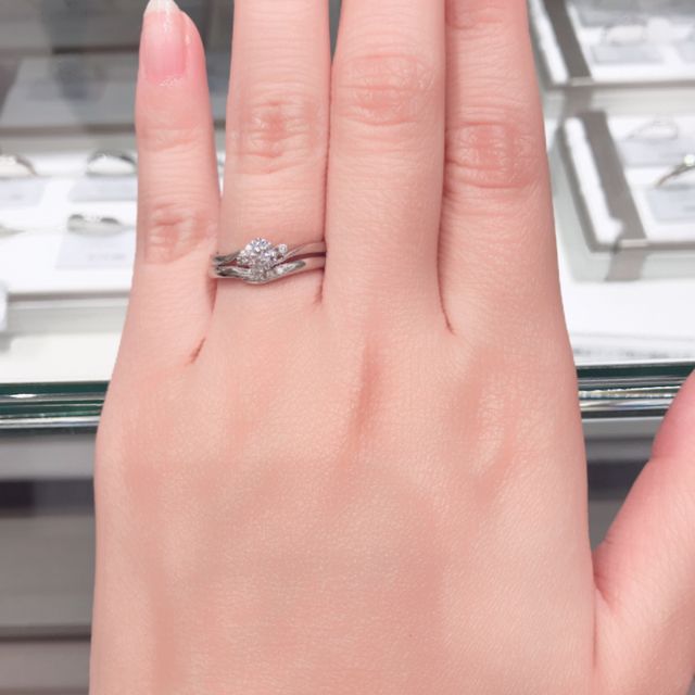 【アイプリモ(I-PRIMO)の口コミ】 種類がとても多く見応えがとてもありました。
全部の種類をたくさんつけれ…