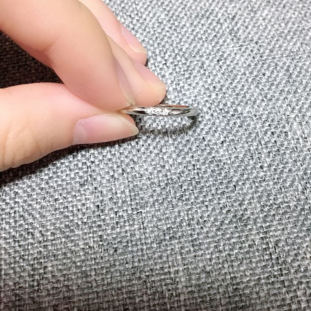 【ティファニー(Tiffany & Co.)の口コミ】 結婚指輪にもダイヤが付いているものが良かったのですが、普段使いを遠慮…