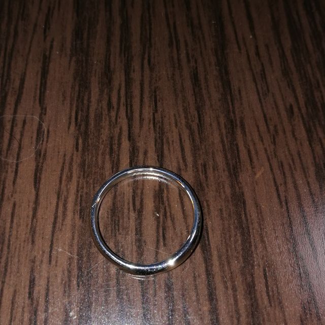 【銀座ダイヤモンドシライシの口コミ】 結婚指輪の予算の内で収まり、スタイルさんが色々と希望を聞いて下さり、…