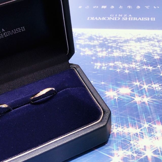 【銀座ダイヤモンドシライシの口コミ】 カーブタイプが希望で、試着してみて決めました。
店員さんの対応もとても…