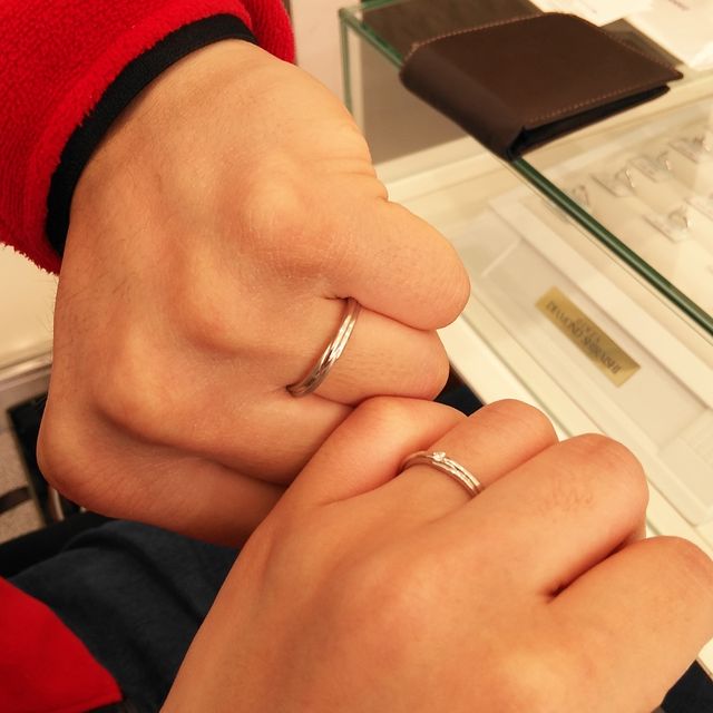 【銀座ダイヤモンドシライシの口コミ】 ・全国に多くの店舗があり、どこでも無料で指輪のクリーニングができると…