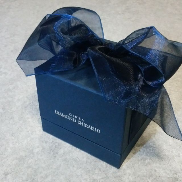 【銀座ダイヤモンドシライシの口コミ】 デザインと価格が決め手でした。落ち着いた雰囲気でありながらエレガント…