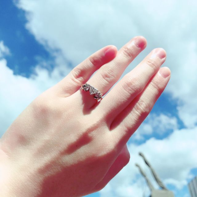 【宝石工房ヴァンモアの口コミ】 ヴァンモアさんは婚約前から良くしてくださってたお店です。
今回は記念日…