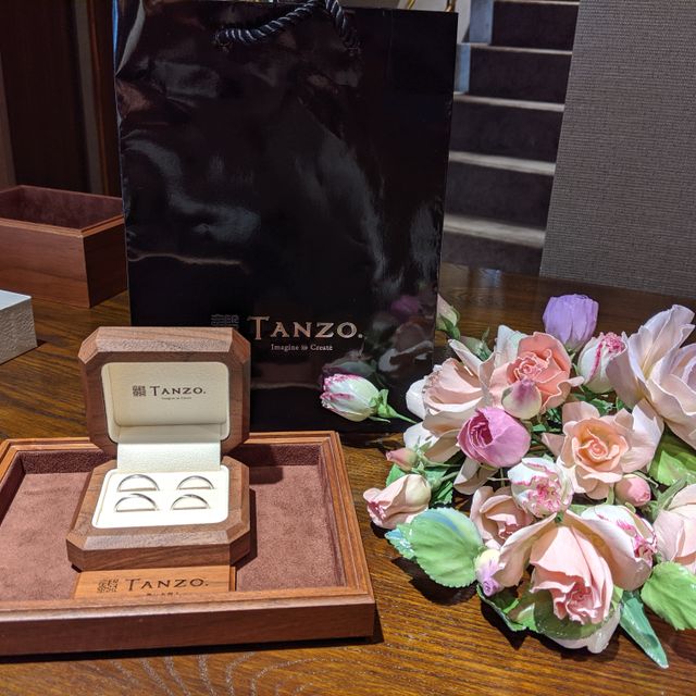 【TANZO.(鍛造指輪)の口コミ】 デザインをさまざまなパターンから選べて世界で一つだけの指環を作ること…