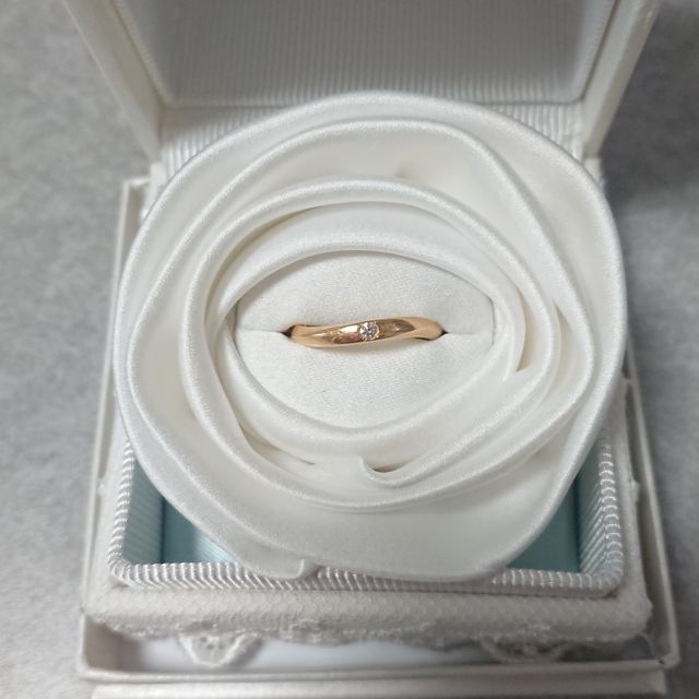 【4℃ BRIDAL(ヨンドシーブライダル)の口コミ】 もともとこのブランドのファンであったため、指輪のブランドに関しては全…