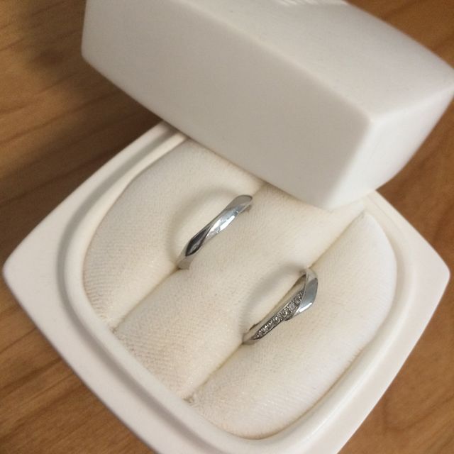 【俄(にわか)の口コミ】 和テイストなのが神前式のイメージにも合ったのと、曲線の美しさやツヤ感…