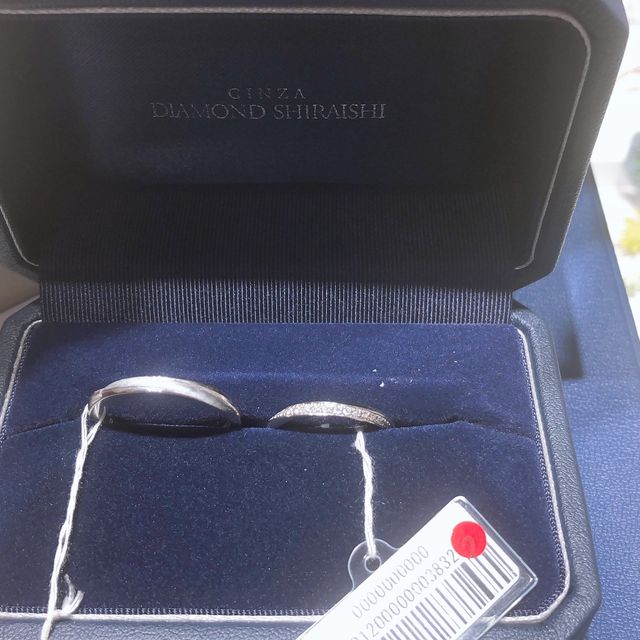 【銀座ダイヤモンドシライシの口コミ】 ダイヤモンドがすごく綺麗で、シンプルなところがいーなあと思いました。…