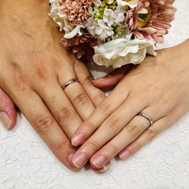 【ラザール ダイヤモンド(LAZARE DIAMOND)の口コミ】 ５店舗まわりましたが、ダイヤモンドの輝きが素晴らしかったのでラザール…