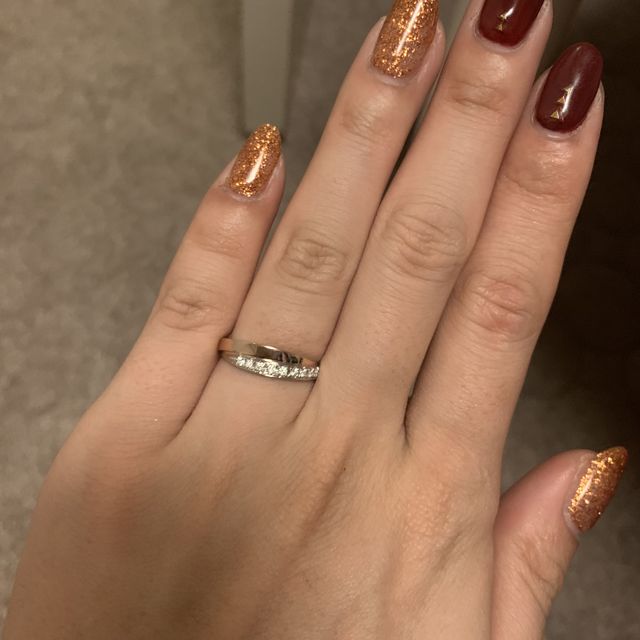 【アイプリモ(I-PRIMO)の口コミ】 ハーフエタニティと迷いましたが、キラキラしていて華奢なものではなく存…