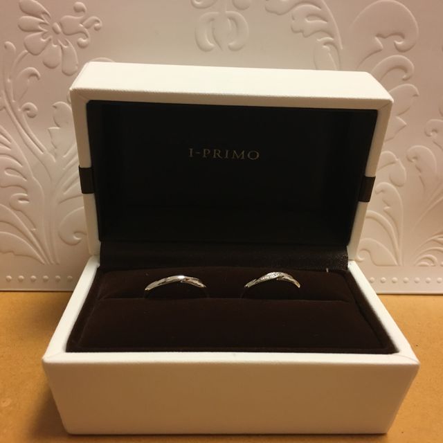 【アイプリモ(I-PRIMO)の口コミ】 実際に店頭で見て、一目惚れしました。最初は石のついていないタイプのシ…