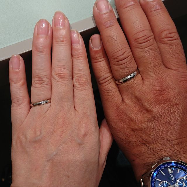 【アイプリモ(I-PRIMO)の口コミ】 シンプルなデザインの物を色々見て回りました。その中でコピアはプラチナ…