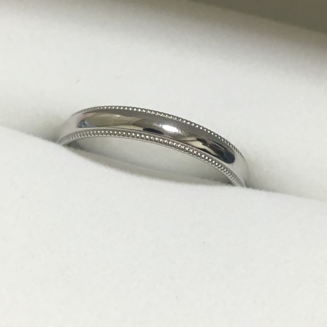 【PILOT BRIDAL(パイロットブライダル)の口コミ】 他の指輪にはない加工で作られているため、リサイズなどの再加工はできな…